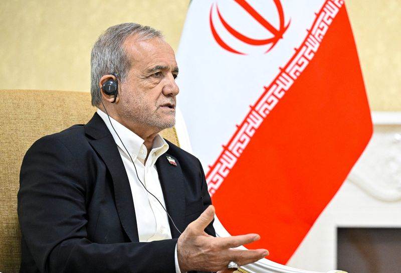 بيزشكيان (Pezeshkian): واشنطن أفشلت الاتفاق المؤقت مع إيران ويدعو إلى محاولة جديدة