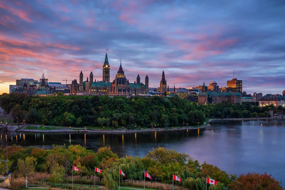 كندا (Canada): عجز الميزانية ينخفض إلى النصف تقريبا في الأشهر الخمسة الأولى من 2026-2027 ليصل إلى 5.36 مليار دولار